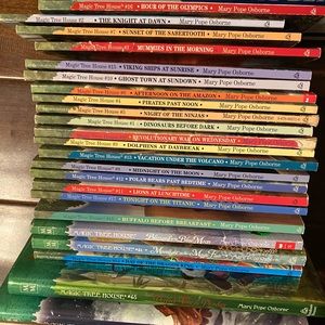 Magic Tree House Chapter Books, 23 books